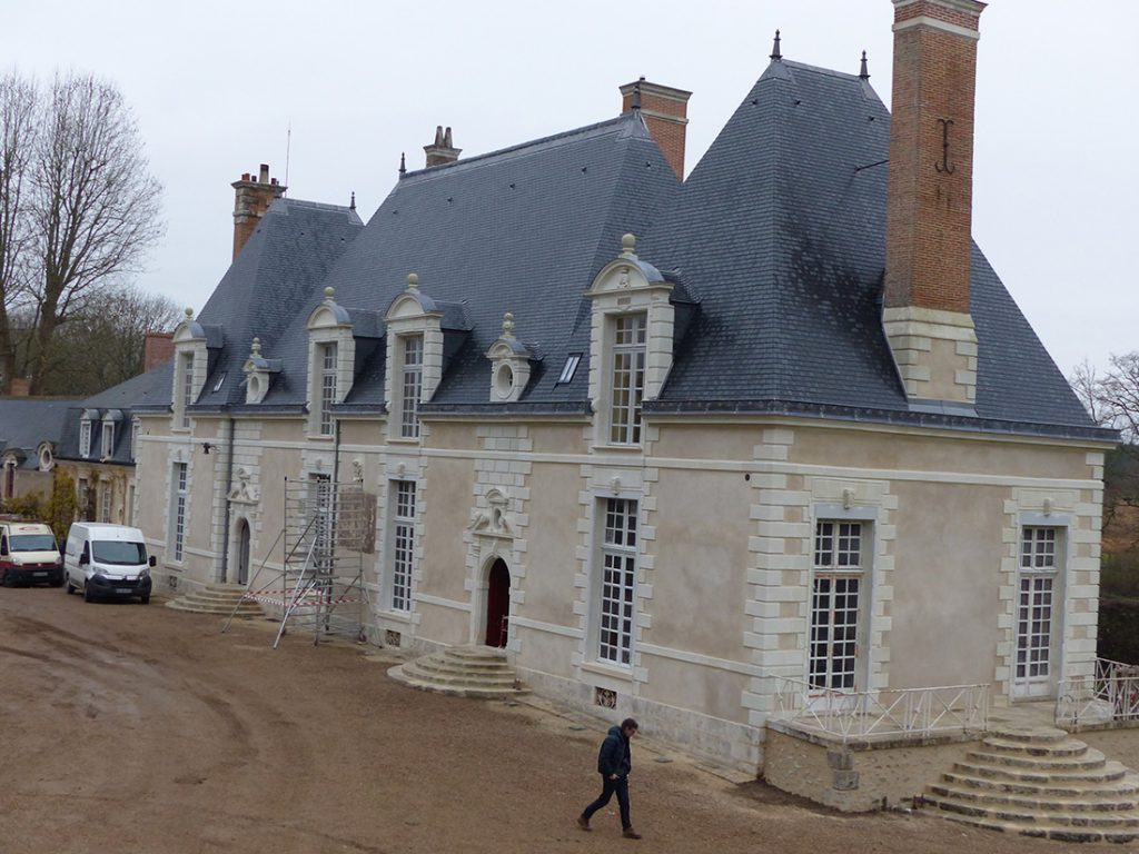 Restauration du château à Huisseau-sur-Cosson - Château des Grotteaux